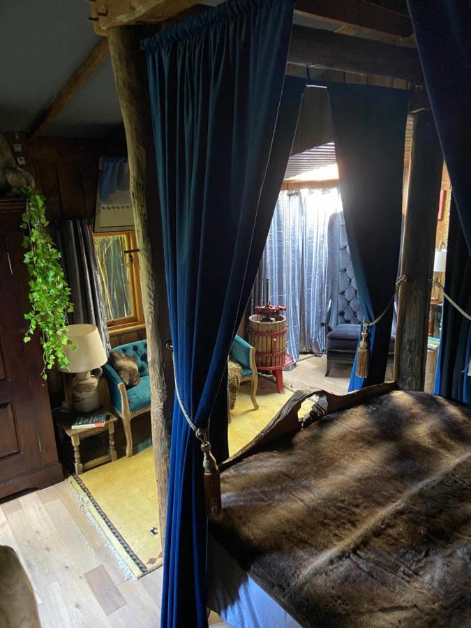 Jungle Cabin Martin Mill 외부 사진